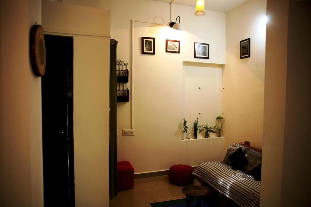 Tiny House For Couple Lägenhet Madikeri Exteriör bild