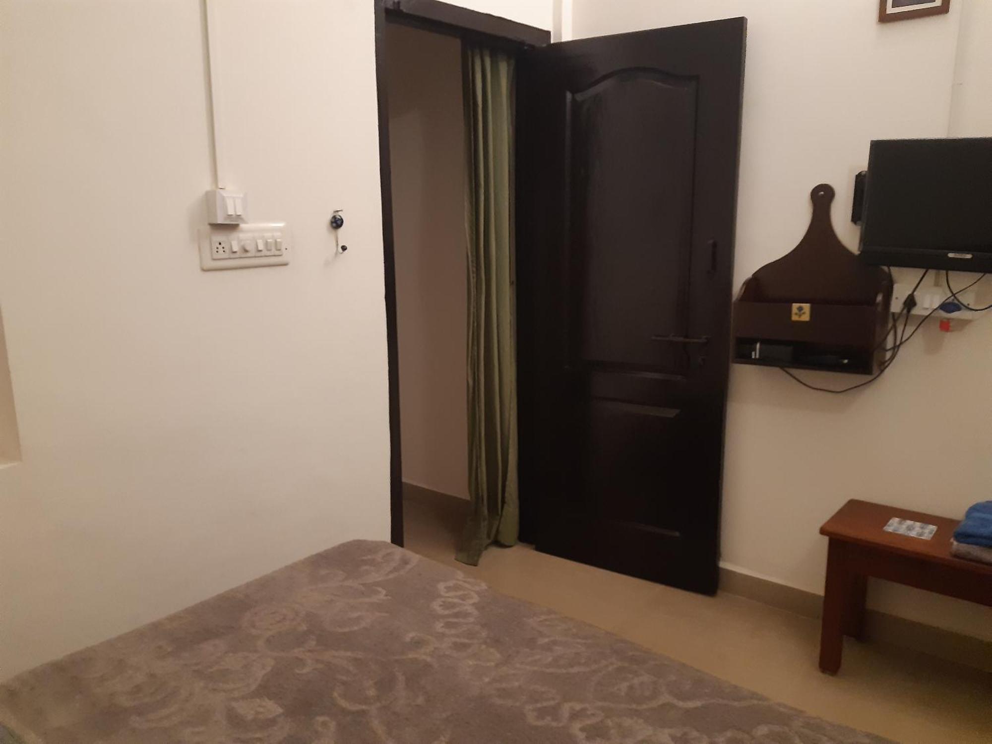 Tiny House For Couple Lägenhet Madikeri Rum bild